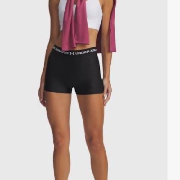 Under Armour Women’s Compression Low Rise Shorty Size S - Picture 1 of 8